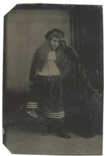 Promiscuous Female Portrait Raised Elbow 1860 Long Loose Hair Skirt Photo Q10004 picture