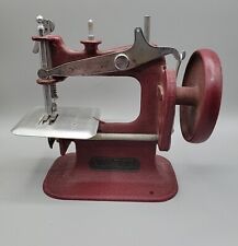 Stitch Mistress Genero Childrens Toy Sewing Machine Hand Crank picture