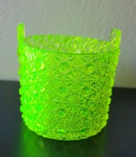 Antique Uranium Glass Sugar Bowl Daisy Button Hobbs Brockunier - 4 Button AS IS picture
