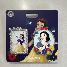 Disney Snow White LE1000 UK exclusive Limited Edition 2-Pin Set Pins January picture