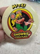 vintage 1980s ShowBiz Pizza Place 