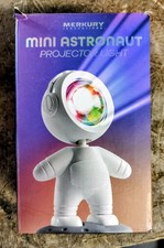Mini Astronaut Projector Light Merkury Innovations New In Box picture