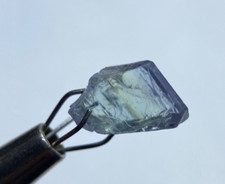 AA Fine Pleochoric Natural Tanzanite  Crystal Rough Gemstone 3.2 Carats Bi Color picture