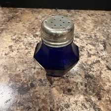 Vtg Cobalt Blue Glass Mini Individual Salt & Pepper Shakers Made in Japan (2992) picture
