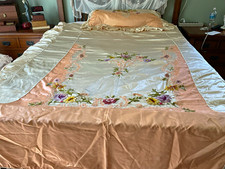1920s stunning satin peach ivory hand stitched boudoir bed set w/curtains 86” picture