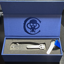 Chaves Knives Redencion 229 Plain Edge Drop Point Frame Lock picture
