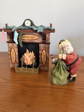 1987 Hallmark Santa & Fireplace 