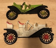 ANTIQUE CAR DECOR Set of 2 Vintage Cast Metal Plaques Wall Hanging picture