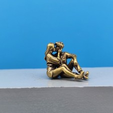 27mm Solid Brass Hugging Kissing Couple Doll Model Miniature Microlandscape picture