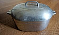 VINTAGE WAGNER WARE SIDNEY MAGNALITE 8QT. OVAL DUTCH ROASTER 4265 P picture