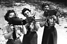 female scouts with a camera WW2 Photo Glossy 4*6 in M008 picture