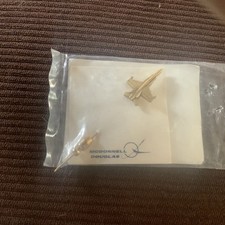 Vintage McDonnell Douglas A/F 18 Hornet Fighter Jet Award Pin picture