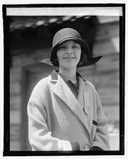 Photo:Miss Janet Sheppard Portrait 1925 Flapper Hat Young Woman picture