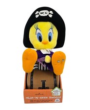 NIB 2009 Hallmark Looney Tunes Tweety Bird HIde & Seek Treasure Chest Plush READ picture