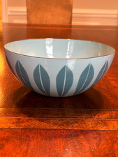 CATHRINEHOLM VTG MCM TURQUOISE AND SKYBLUE ENAMEL LOTUS BOWL 9.5