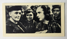 1938 R & J Hill Scenes from the Films #30 Deanna Durbin & Elizabeth Risdon picture