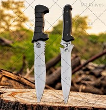 LOT of 2 Resident Evil 4 Knifes Leon Kennedy and Jack Krausers With Sheath USA. picture