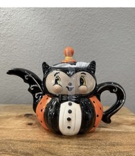 🧡🖤New Johanna Parker Nostalgia Halloween Bat Teapot  HTF picture