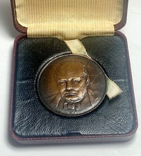 1954 Sir Winston Churchill 80th Birthday Bronze Medallion in Original Box picture