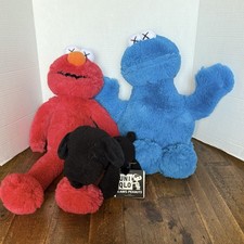 KAWS x Sesame Street Uniqlo Cookie Monster Elmo & Snoopy Plush Lot *NEW* picture