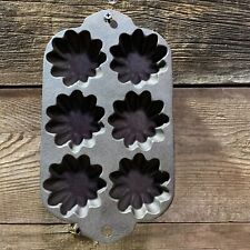 Vintage Cast Iron, Turks Head Muffin Pan, 6 Slot picture