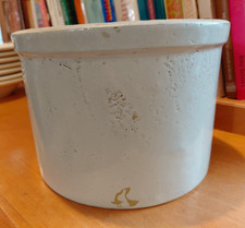 Vtg Stoneware Crock, 7 inch diameter, picture