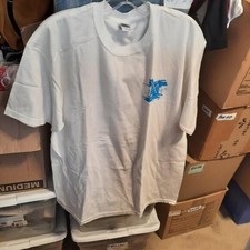 NEW  M Resort Casino Las Vegas T Shirt White Size L picture