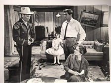 The Birds Alfred Hitchcock  Production Still picture