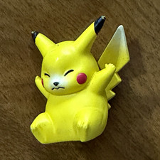 Vintage TOMY Pokémon Pikachu Figurine picture