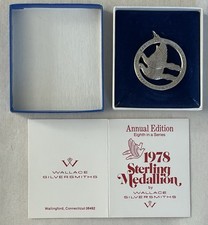 1978 Wallace Sterling PEACE DOVES  Medallion 8tht Edition picture