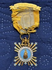 Colonial Dames Of Virginia Pin Medal 14K Gold Pin Engraved 1916 picture