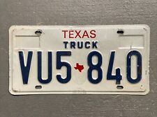 VINTAGE TEXAS LICENSE PLATE  RED/WHITE/BLUE VU5-840 TRUCK COOL 😎 picture