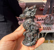 1pc Natural Garnet Quartz Carved Little Dragon Crystal Reiki Healing Decor picture