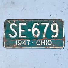 Vintage 1947 Ohio License Plate Tag SE-679 Ohio Plate Tag picture