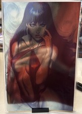 VAMPIRELLA #6 1:10 FOIL ARTGERM NM-9.2 (2019) picture