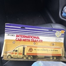 1987 Ertl International Home of Economy Cab w/ Trailer Semi Truck 1/64 #9488 picture
