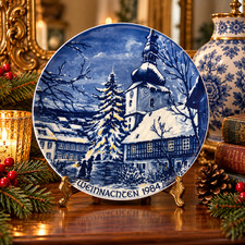 Vintage 1984 Vohenstrauss Seltmann Bavaria Christmas Plate Wehrkirche Schauenste picture
