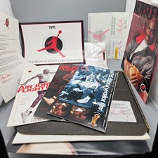 1991 Nike Air Jordan Flight Club Membership Kit Shirt Box 4 Newsletters MJ picture