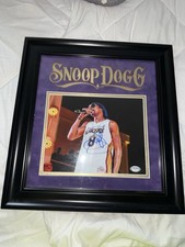 Hand Signed Snoop Dogg Wearing Lakers Kobe Jersey 8 Autographed Certified picture