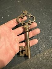 Victorian Key Cathedral Door Iron Skeleton Patina Collector Paperweight METAL picture