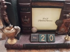 Elegant Golf-Themed Desk Accessories picture