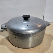 Vintage Wagner Ware Sidney O Magnalite 4248-P  5 Quart Dutch Oven picture