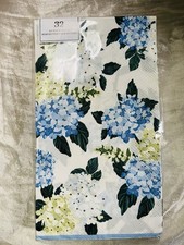 Punch Studio 32 Paper Guest Towels- Floral Hydrangeas picture