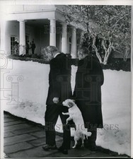 1967 President Johnson And Ambassador W Averell Harriman 9X7 Wirephoto picture