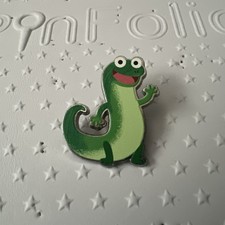 DISNEY HOPPERS TOM LIZARD MARCUS THEATER DISNEY PIN RARE picture