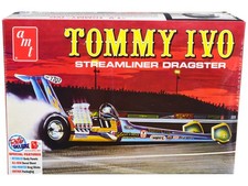 Skill 2 Model Kit Tommy Ivo Streamliner Dragster 1/25 picture