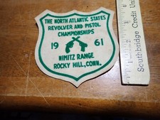 ROCKY HILL CONNECTICUT REVOLVER PISTOL  1961 NRA FIREARMS DEFUNK PATCH BX SP#456 picture