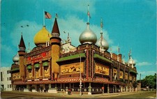 Mitchell SD Corn Palace Postcard used 1972 picture