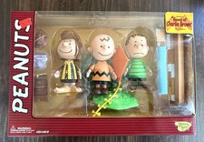 2002 Peanuts Memory Lane Charlie Brown Linus Patty NIB Frowning Linus picture