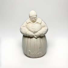 Vintage McCoy  Cookie Jar Solid White Glaze 1948 Authentic Ceramic picture